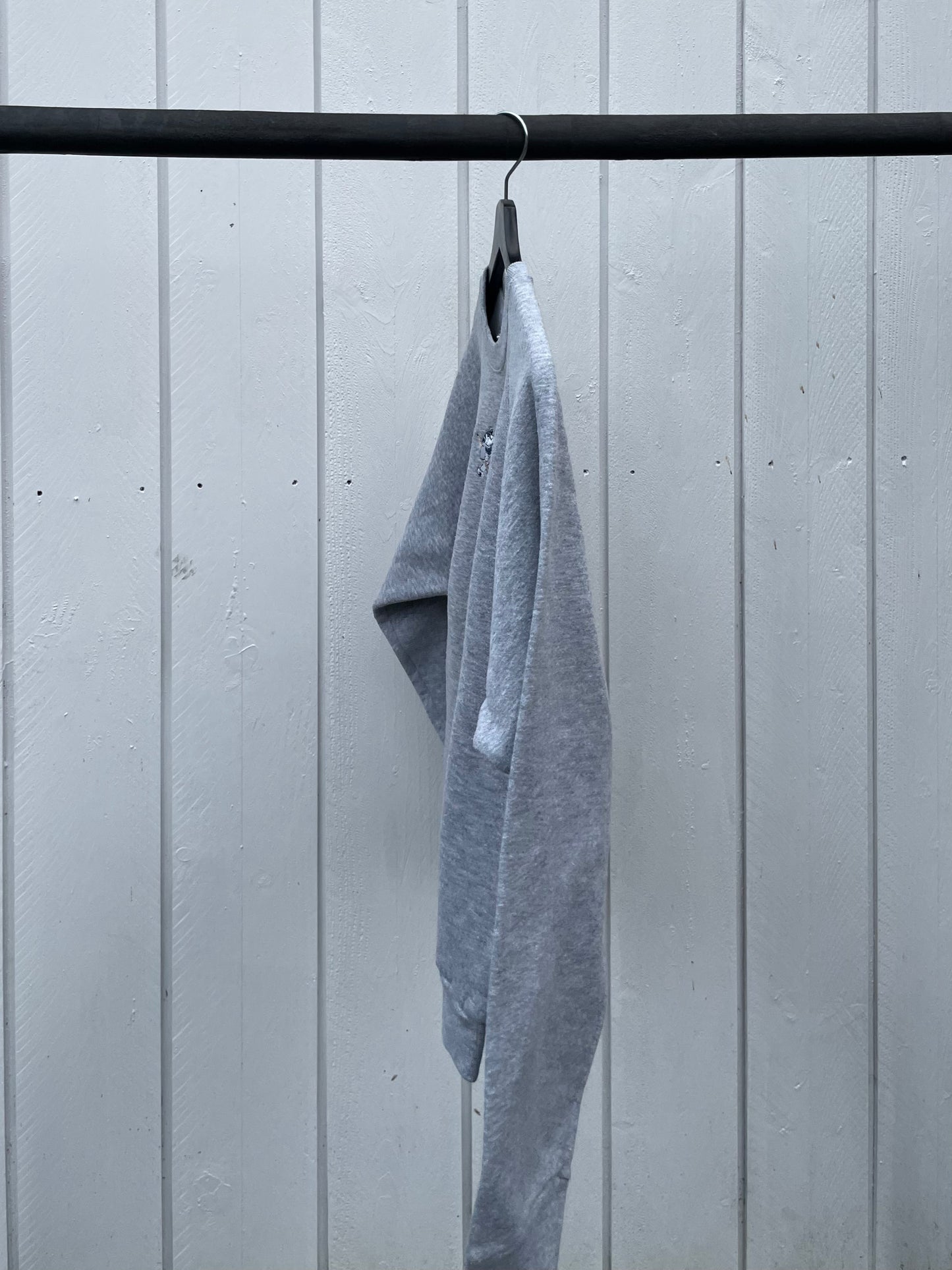 JOEY EMBROIDERED SWEATER